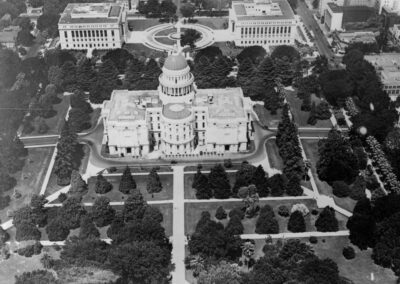Aerial photograph of the Capitol and Capitol Extension 1930s